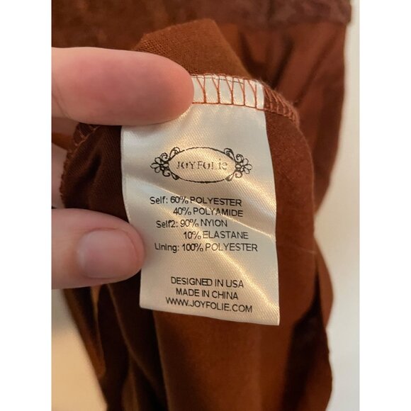 Joyfolie Layana V-Neck Stretch Lace Dress in Cinnamon Size XS - Picture 9 of 10